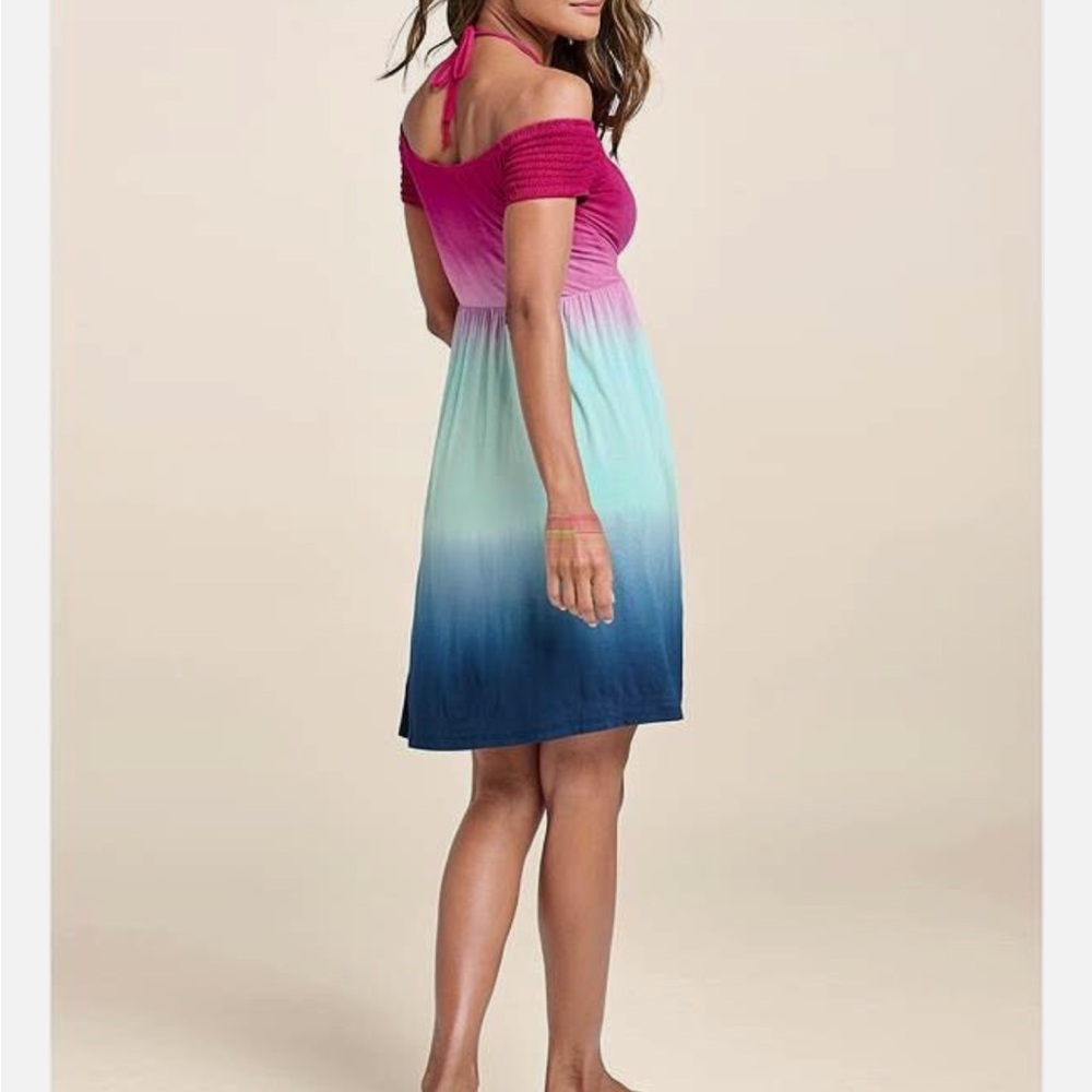 VENUS Red and Blue Ombre Tunic Top - Picture 7 of 8